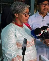 GRAND DÉBAT POLITIQUE – VENDREDI EN DIRECT : LA NOMINATION CONTROVERSÉE DE ZÉNAB TOURÉ 