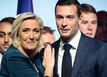 Lorsque les simulateurs deviennent des armes politiques : quel impact sur les élections en France ? 