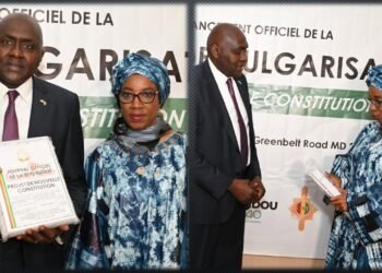 Washington Vulgarisation de la nouvelle constitution. Pourquoi les guineens rejette cette propagande? 