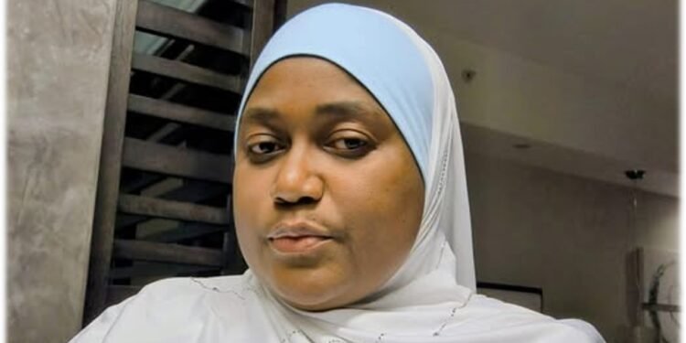 Grande Interview – Marie Cissoko : Je prie Dieu pour que  Doumbouya soit arrêté et humilié encore plus qu’Alpha Condé. » (Video)