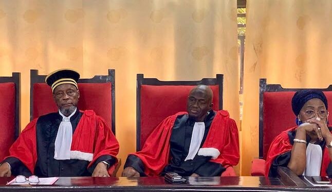 Grand débat du vendredi : La validation contestée : le référendum guinéen sera-t-il au cœur de la polémique ? (Vidéo) 