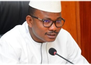 Grand Débat du Vendredi : La nouvelle Constitution déjà violée ? (Video) 