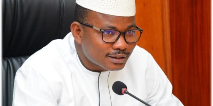 Grand Débat du Vendredi : La nouvelle Constitution déjà violée ? (Video) 