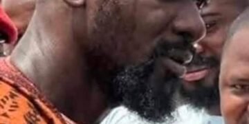 Guinée: Retour à Conakry de Mamadi Doumbouya après plusieurs semaines d’absence ! 