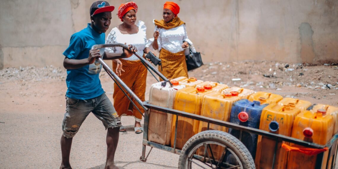 Le Monde : Comment les prix mondiaux du pétrole impactent les économies africaines ! 
