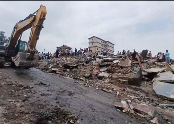Guinee: Dar-es-Salam et la responsabilité de l’État : les autorités ont-elles failli à leur devoir d’anticipation et de protection des citoyens ? (Video)